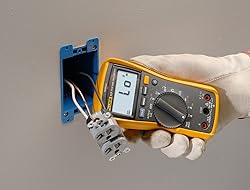 Fluke 117 Digital Multimeter, Non-Contact AC