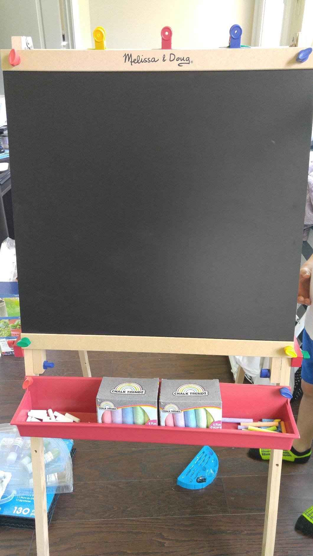10/mo Finance Melissa & Doug Deluxe Standing Art Easel DryErase
