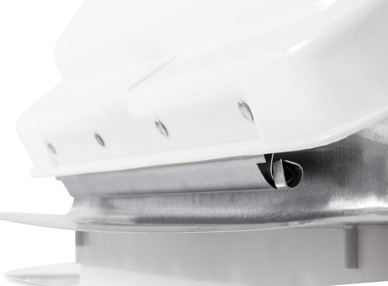 Camco 40480 Roof Vent Kit: Automotive
