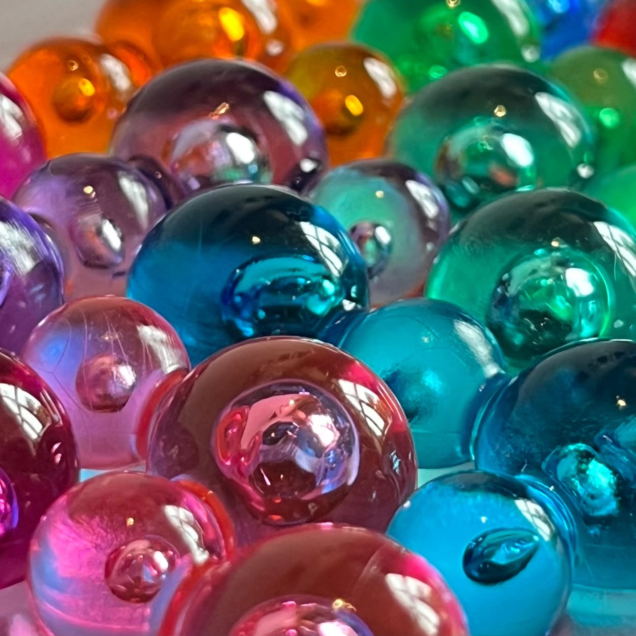 SmartGames IQ Bubbles | Boost Logic and Problem Solving Skills | 120 Challenges from Easy to Expert | Great for Ages 7 - Adult | A Fun Travel Game in a Portable Case