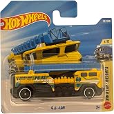 Hot Wheels 5 Alarm Firetruck, Die Cast, 1:64 Scale, Yellow, Collectible Toy Vehicle, 32/250