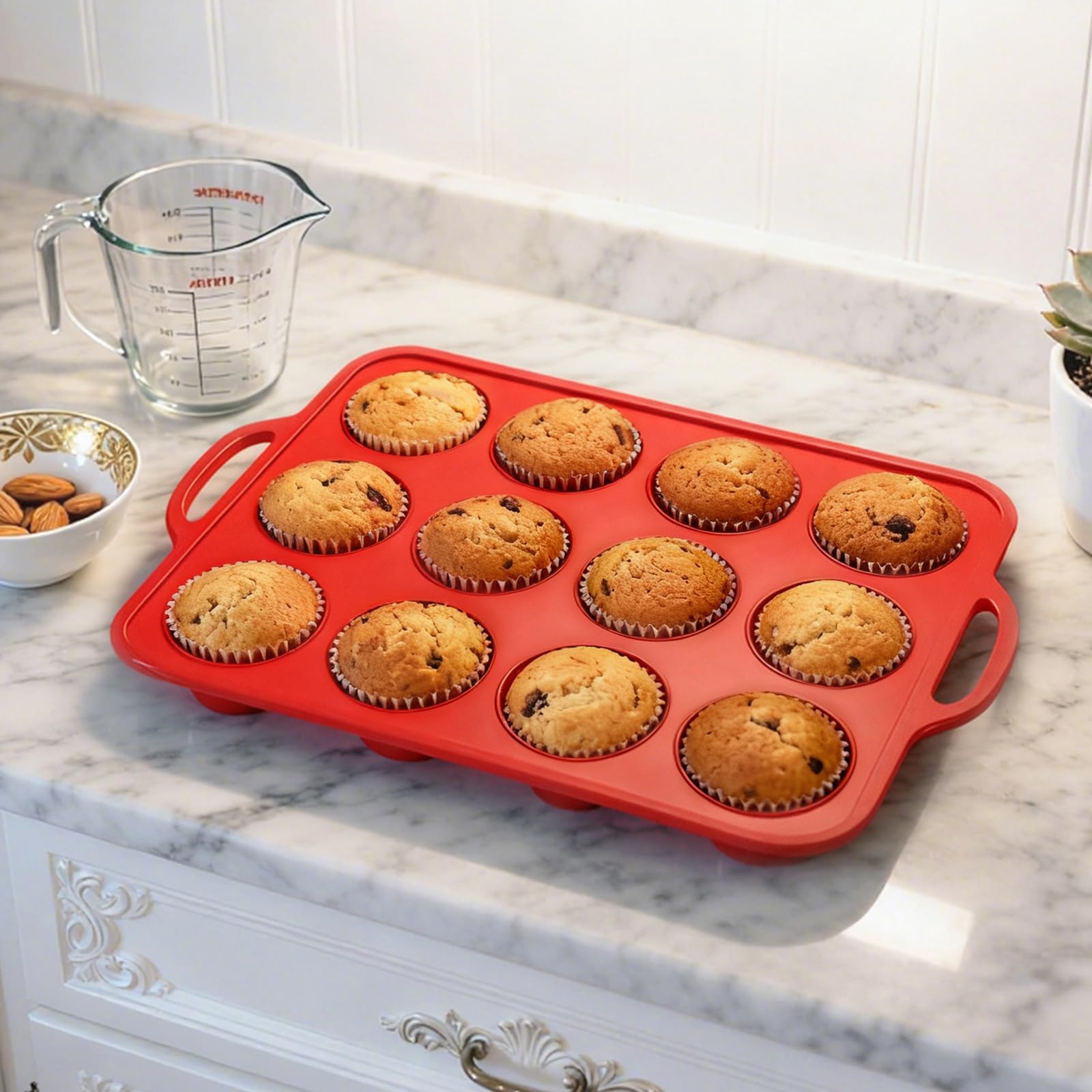 Foepoge Regular Silicone Muffin Trays 12 Cup with Metal Frame, Non Stick Silicone Cupcake Tray with Handle, Muffin Moulds for Baking, Yorkshire Pudding Tray, Cupcake Tin, Red