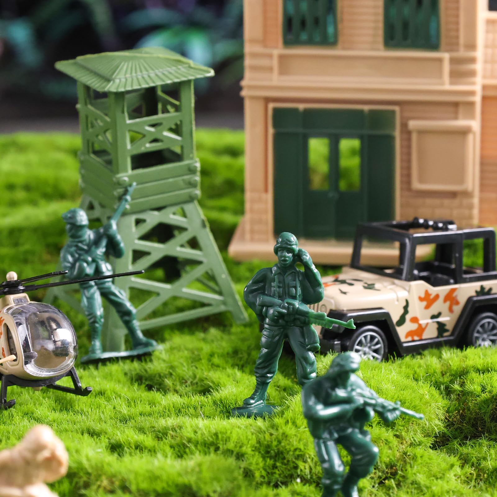 AMOR PRESENT 120PCS Army Men Military Set, Toy Soldiers Playset Plastic Army Men Figures and Accessories with Vehicles Helicopters for Boys Girls