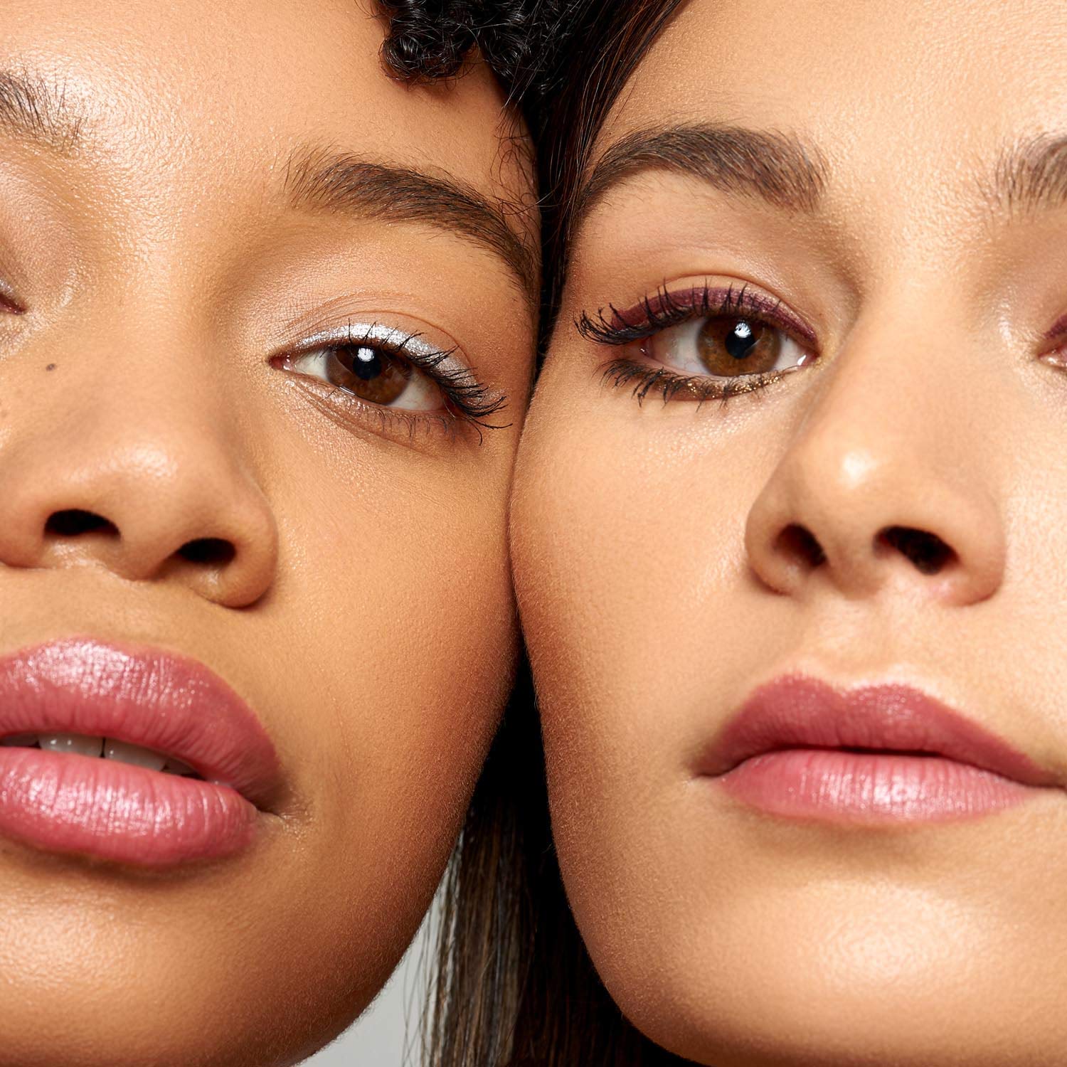 WUNDER2 KABUKI Brush For A Perfect Finish With Powder Makeup: Wunderbrow: Beauty