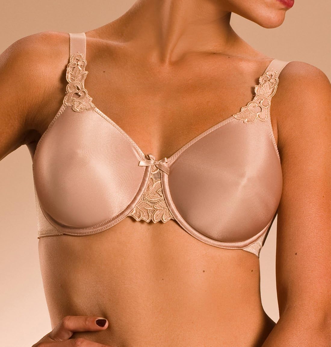 Chantelle Women's Plus Size Hedona Seamless Unlined Bra at  Women’s Clothing store