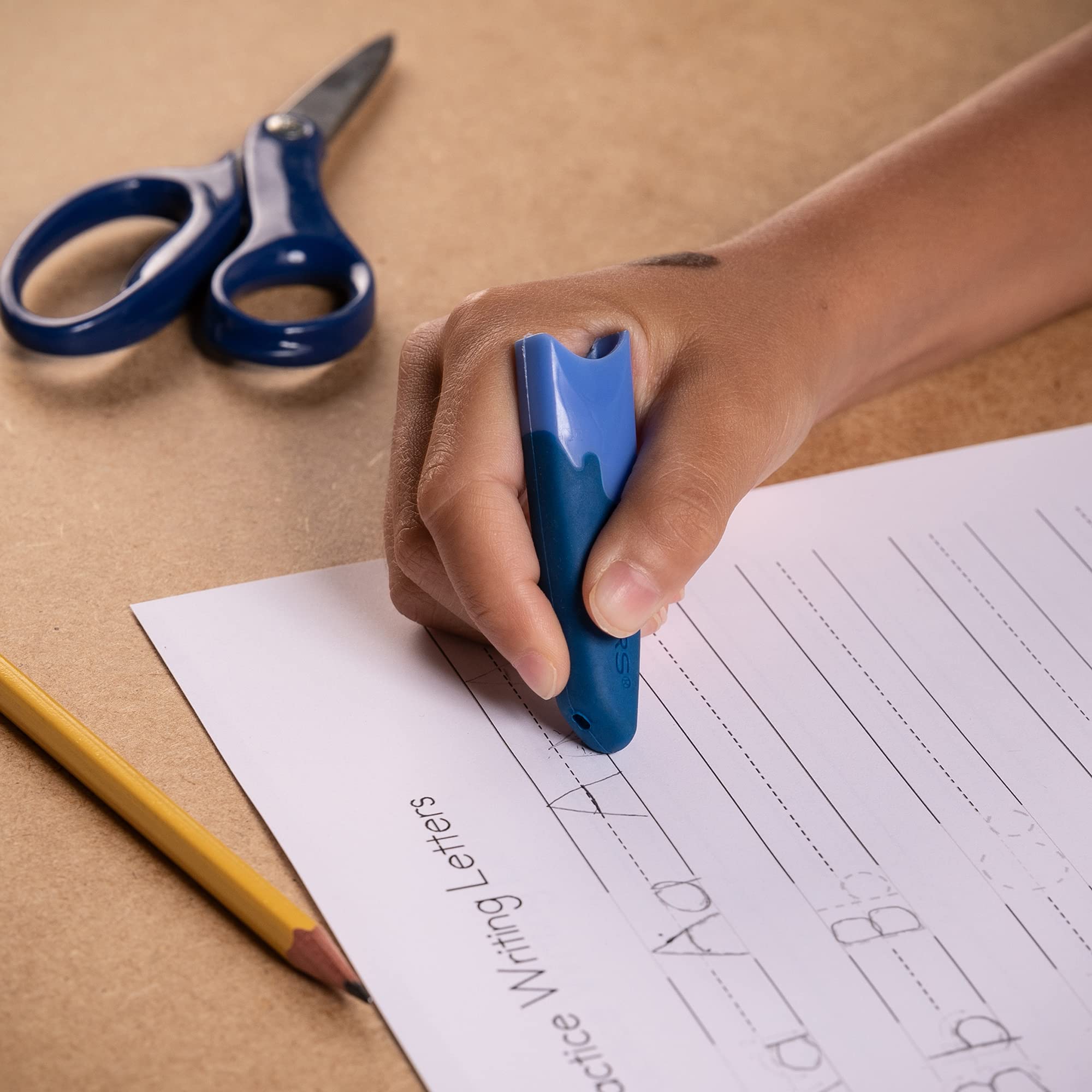 Fiskars Safety-Edge Pointed-tip Kids Scissors - 5 inches - Blue - Includes Blade Cover