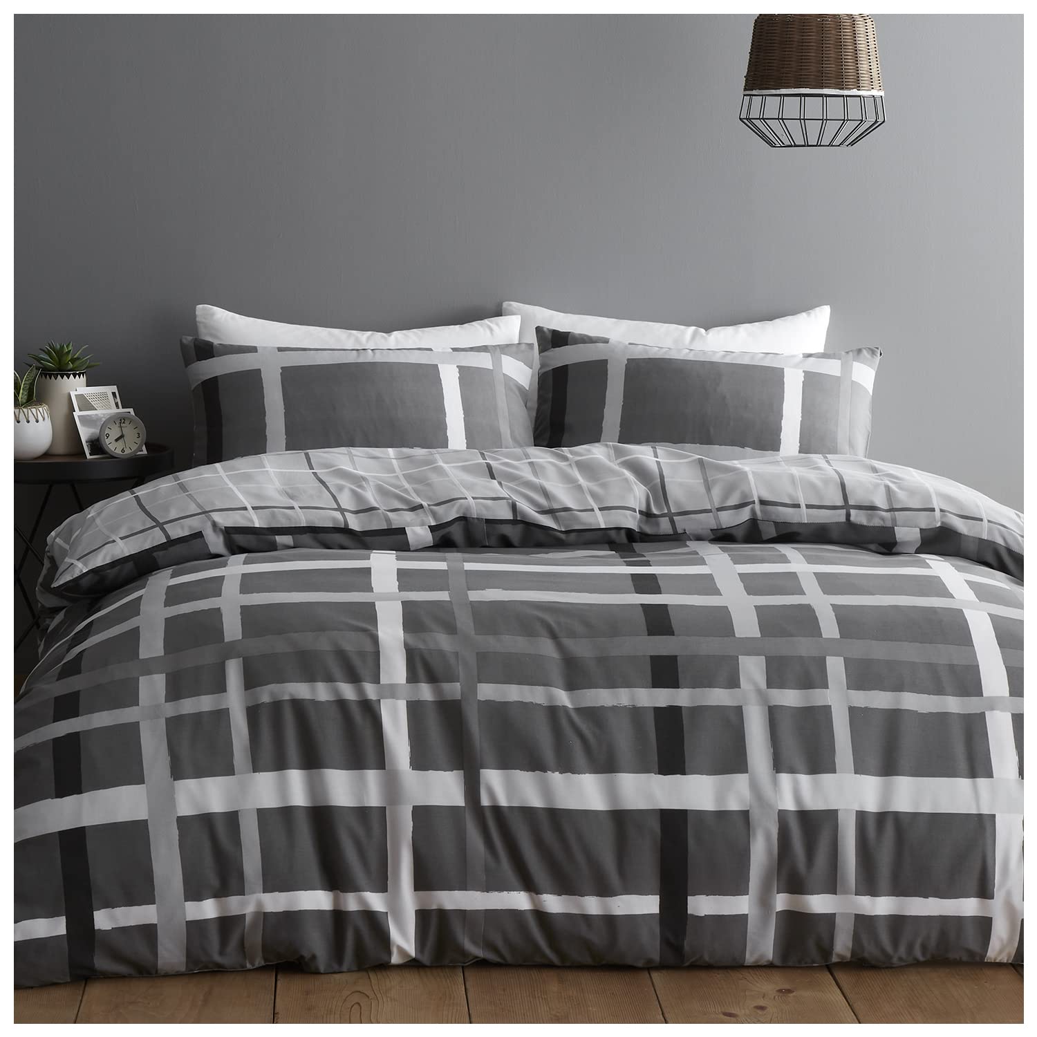 GC GAVENO CAVAILIA Luxury Duvet Cover, Reversible Bedding Set with Pillowcases, Polycotton, Daze Stripe-Grey, King