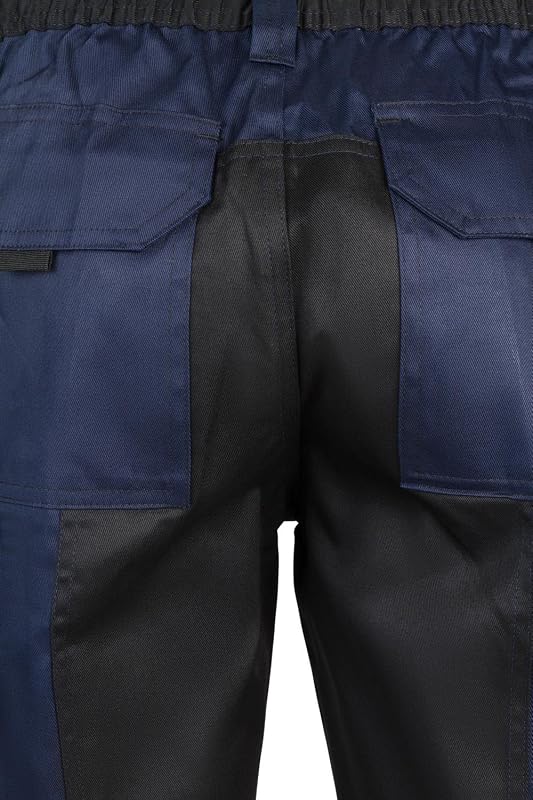 - 103021B; Bermuda Bicolor Multibolsillos; Color Azul Navy y Negro; Talla 42