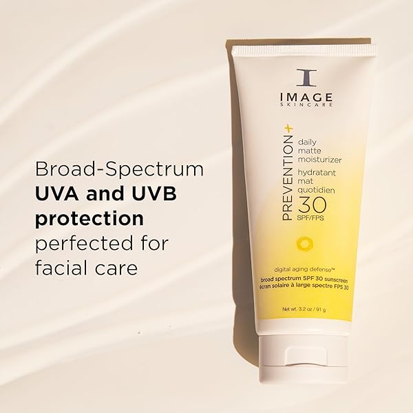 IMAGE SKINCARE, PREVENTION+ DAILY MATTE MOISTURIZER SPF 30, ZINC OXIDE MATTIFYING FACE SUNSCREEN LOTION, AMAZON EXCLUSIVE, 3.2 OZ