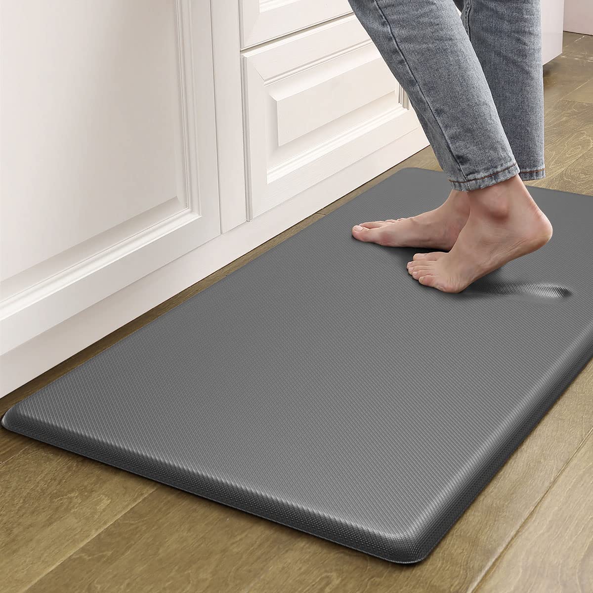 Artnice Anti Fatigue Mat, 3/4 Inch Non Slip Kitchen Floor Mat, Foam Comfort Cushioned Mat for Standing Desk, Office, Home, Garage (44x71cm,Grey)