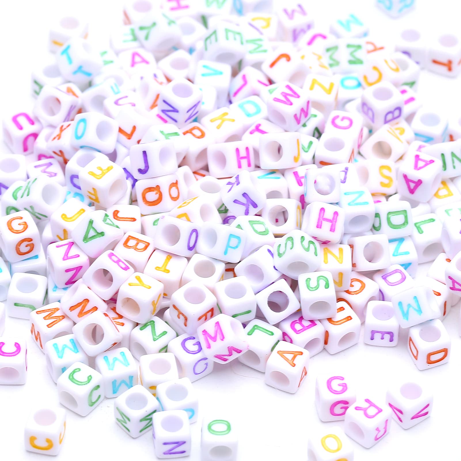 ToBeIT 1000pcs Acrylic Alphabet Letter A-Z Cube Beads 1000 pcs for Jewelry Making, Bracelets, Necklaces(6mm) (6 * 6white Color(New)) — image 1