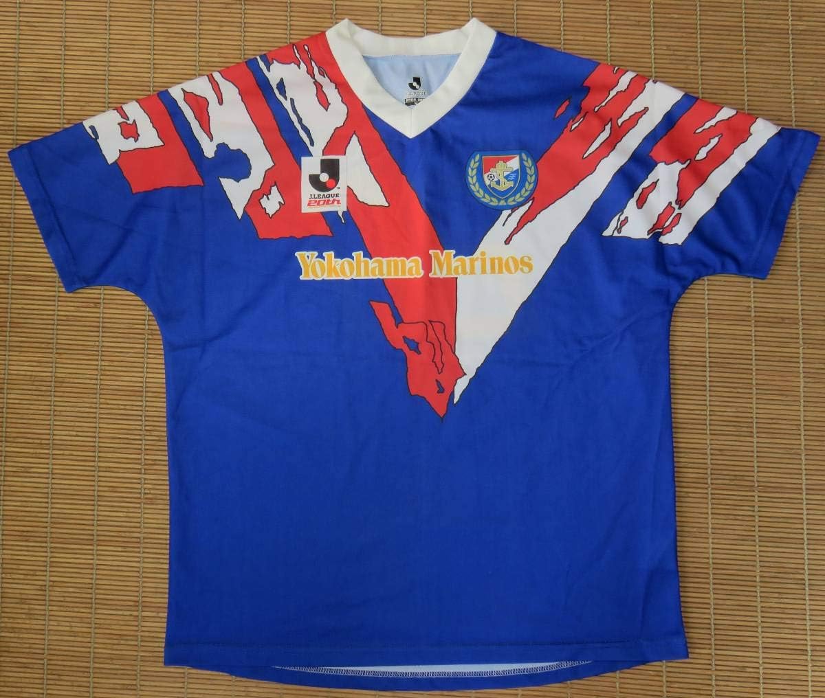 Amazon Co Jp Jリーグ周年記念 1993 横浜マリノス ホーム用 半袖 復刻ユニフォーム柄 Tシャツ 横浜fマリノス ホビー