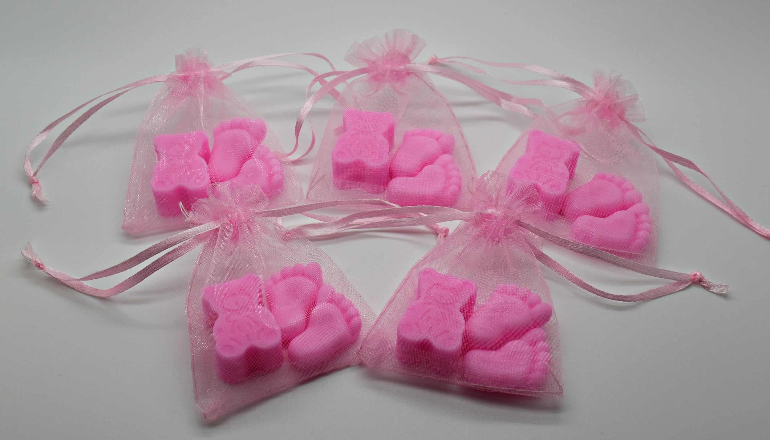 Rainbow Sensation 20 x Teddy & Tiny Feet Soap Baby Shower Favours Guest Gifts with organza bags kit (Pink)