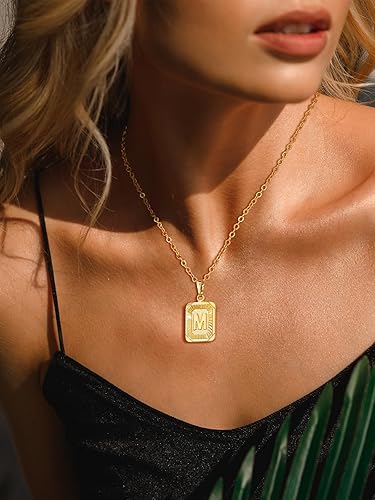 U7 Gold Monogran Necklace A-Z 26 Letters Pendant Men Womens Fashion Jewelry  18K Gold Plated Square Pendants Ca