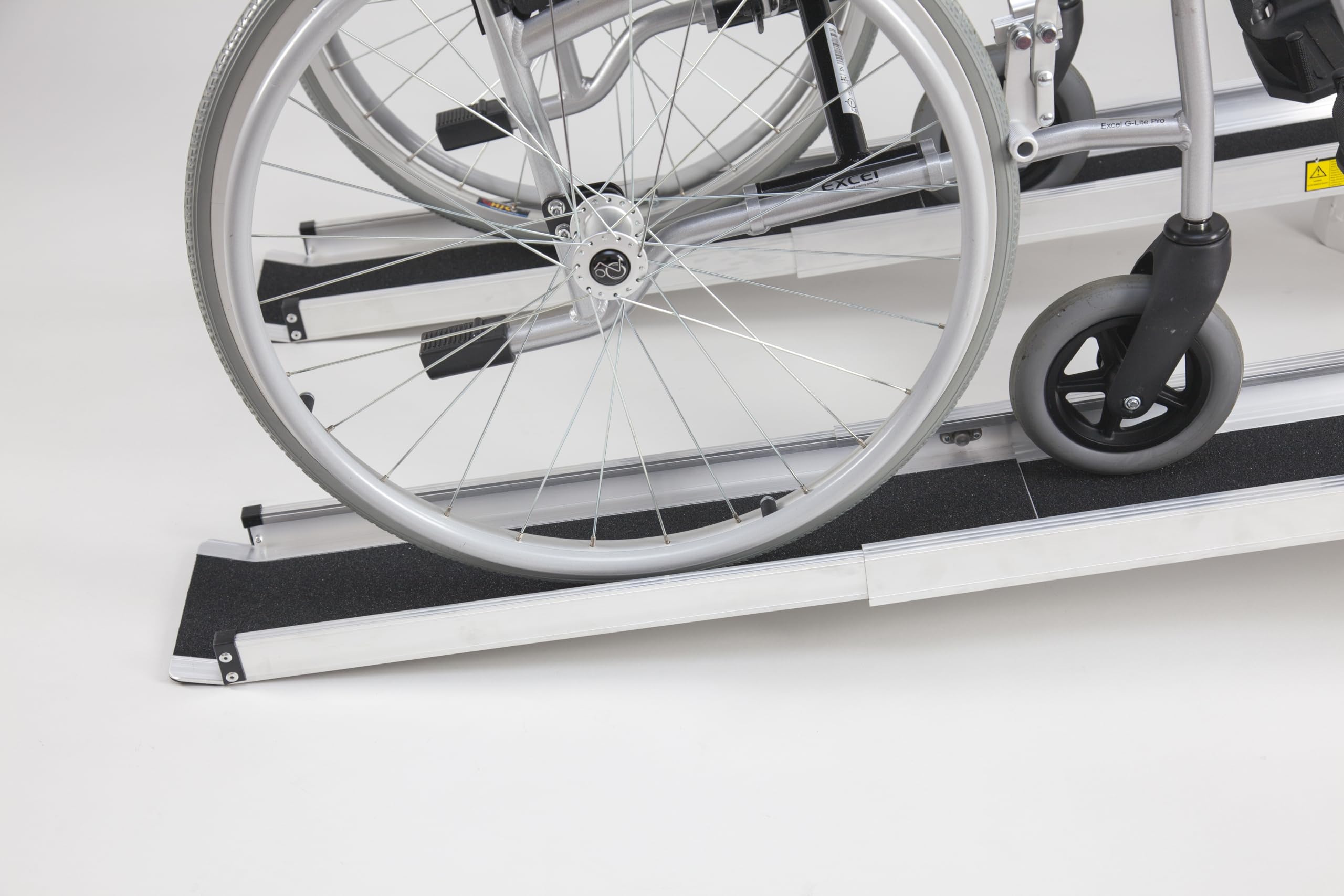 The Ramp People Telescopic Wheelchair Ramps with Bag (Pair) 4ft - 7ft (4ft/1.2m) Anti-slip Surface, 275kg Capacity Lightweight Ramps