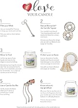 Yankee Candle Christmas Cookie Medium Jar | Up to 75 Hours Burn Time view 4