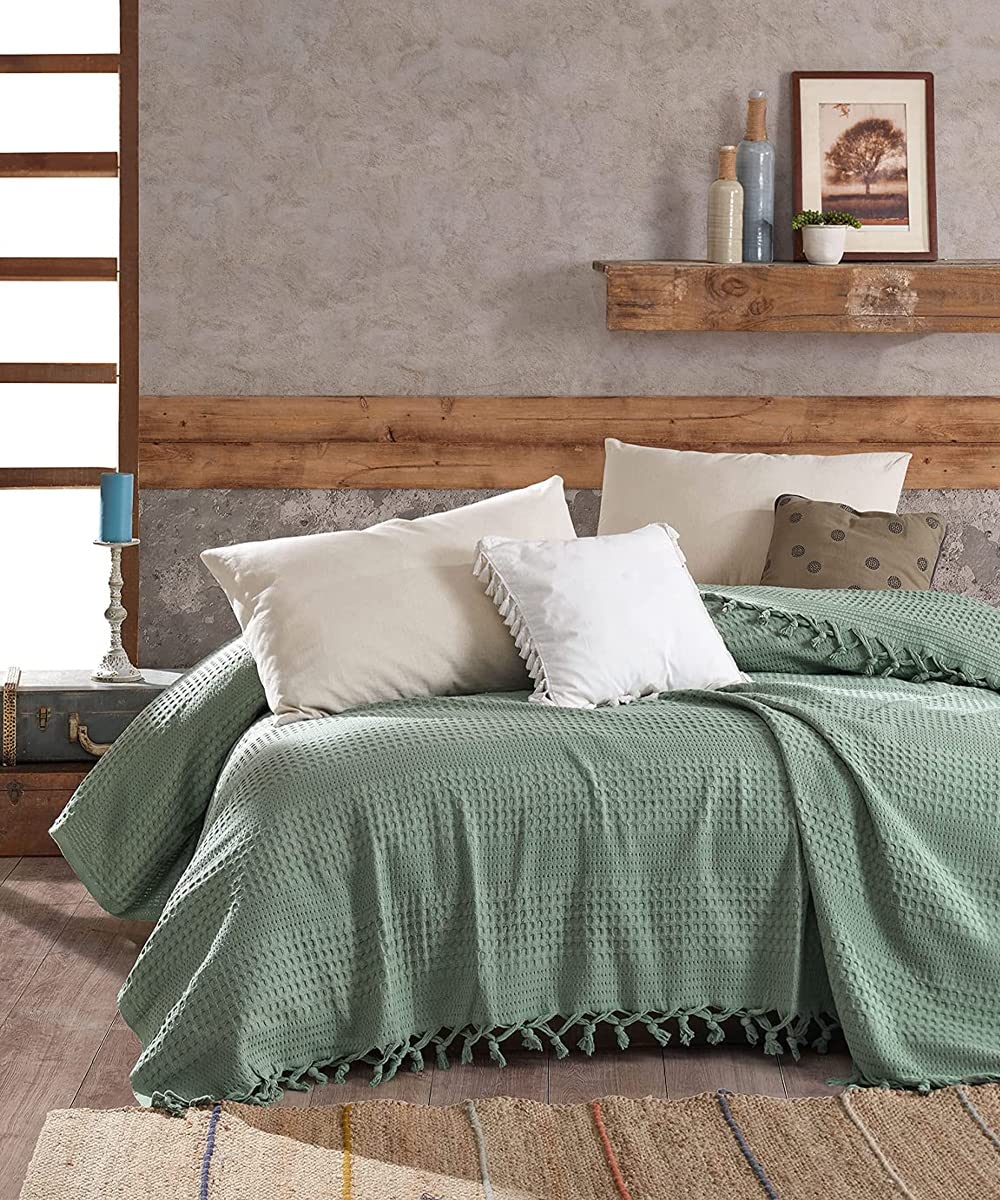 BOHORIA® Premium Bedspread 220 x 240 cm, 100% Cotton, Oeko-Tex®, Reversible Blanket, Sofa Blanket in Waffle Look, Extra Large (The Urban Loft) (Emerald)