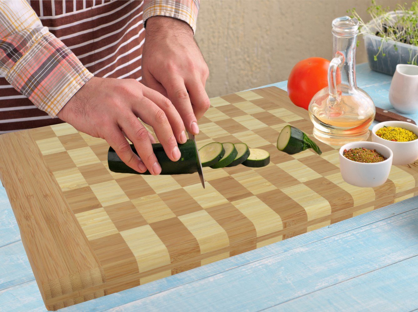 Vina Large Bamboo Cutting Board, 14\