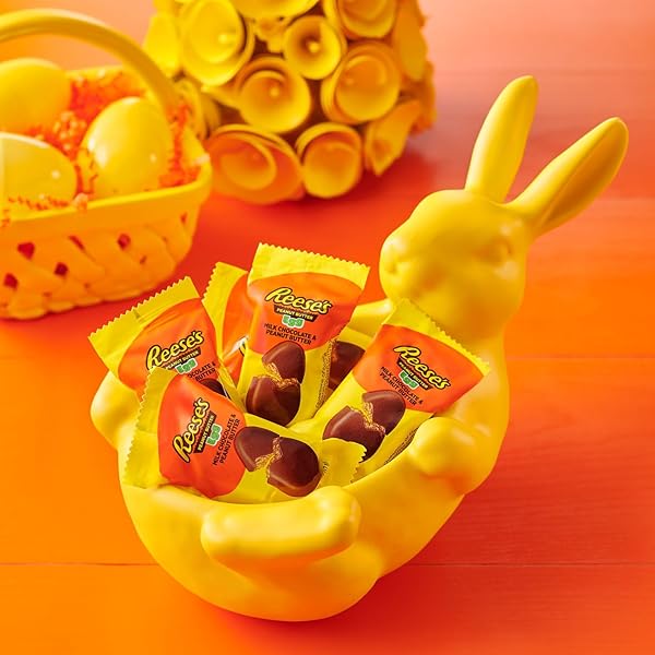REESE’S MILK CHOCOLATE SNACK SIZE PEANUT BUTTER EGGS, EASTER CANDY BAG, 9.6 OZ