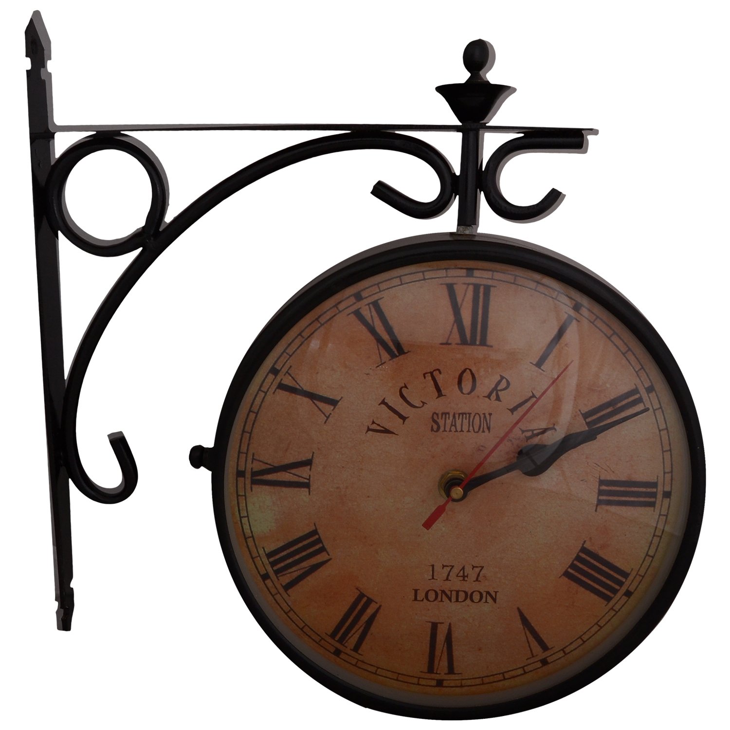 E studio 1747 Victoria station clock 