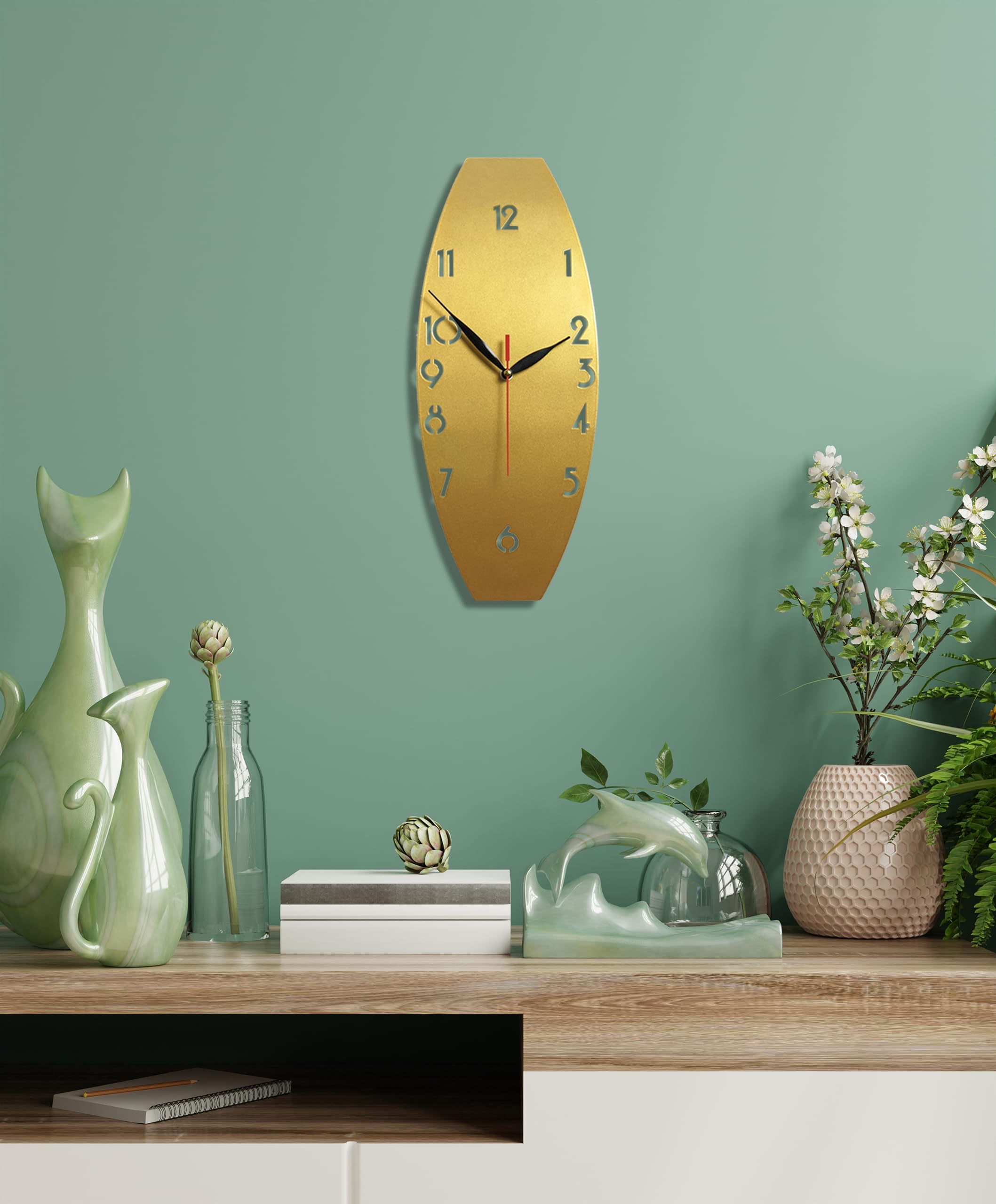 Colorfull Worlds Minimalist 3D Wall Clock: A Unique Vertical Home Decor Piece | Modern Metal Clocks for Stylish Interiors | Perfect for Enhancing Your Living Room | Gold