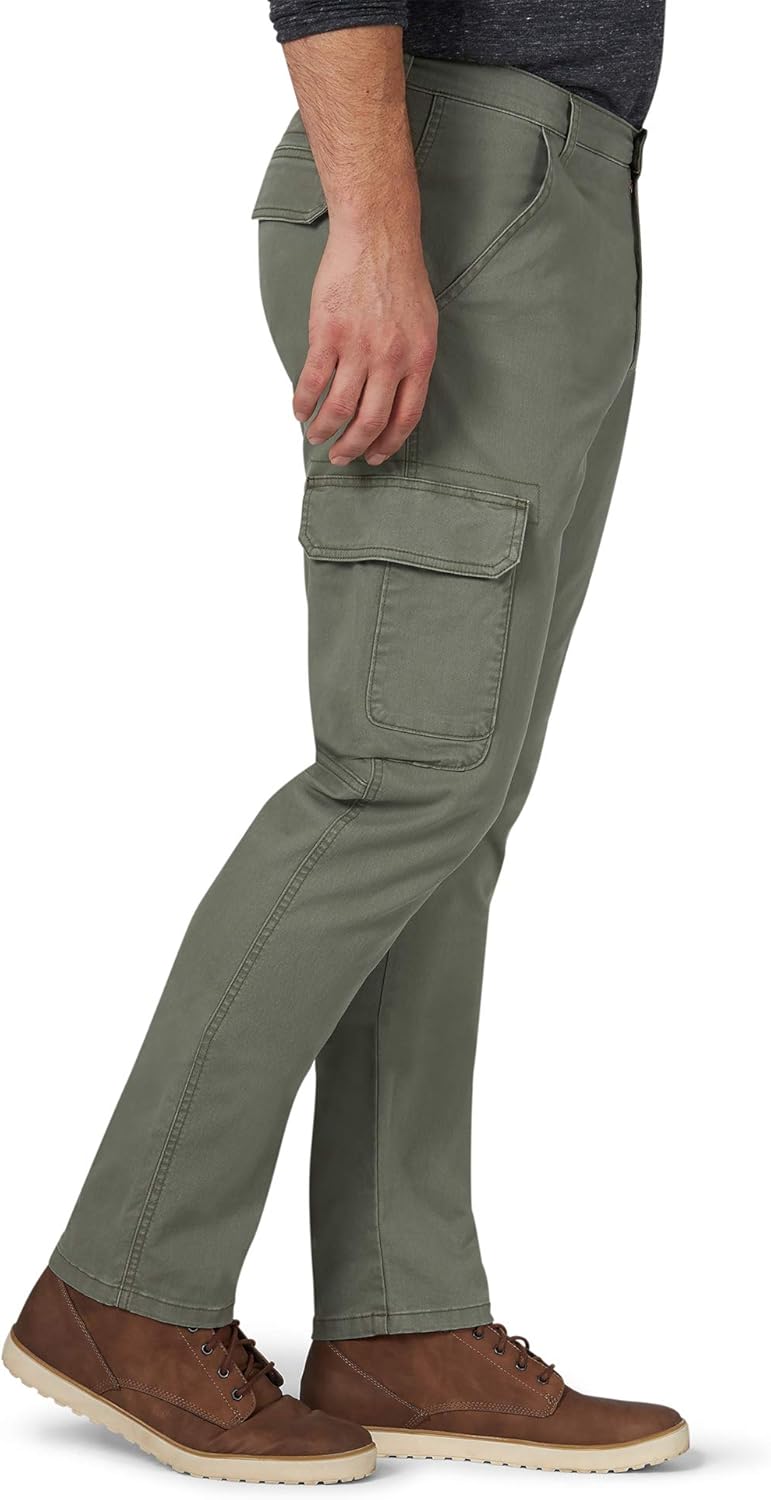 Wrangler Men's Regular Tapered Cargo at  Men’s Clothing store