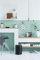 Brabantia Newicon Pedal Bin 5 L Matt Black with Inner Bucket view 7