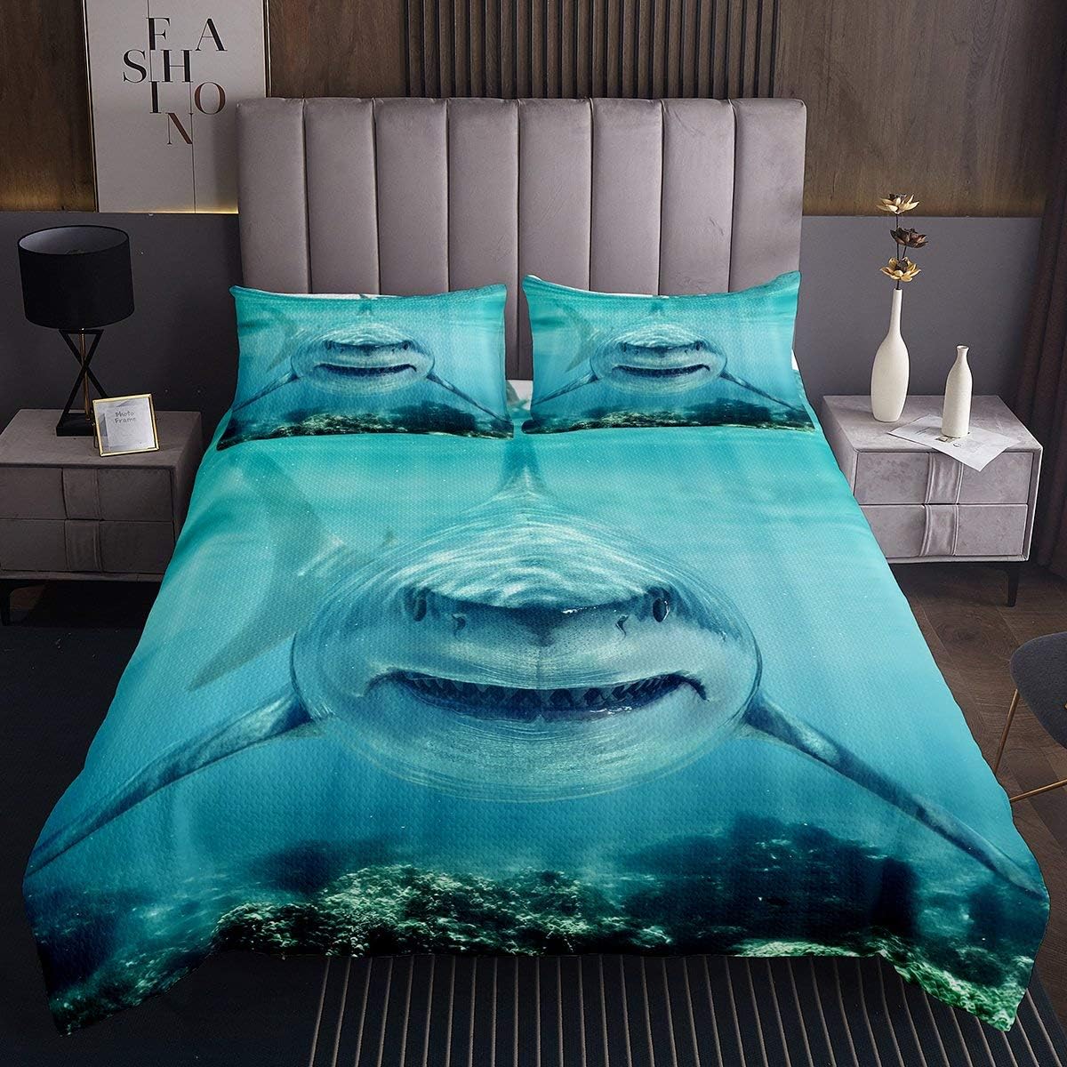 Erosebridal Shark Bedding Set, 3D White Shark Quilt Set Sea Animal Comforter/Bedspread Underwater World 3 Piece Bedding Set with 2 Pillow Shams, Soft Microfiber Ocean Style Decor, King Size