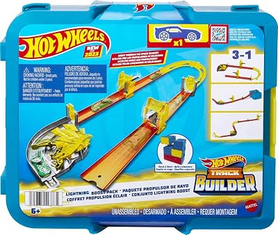 Hot Wheels Lightning Boost Pack Track Set with 1 Car 12 Tracks HMC03