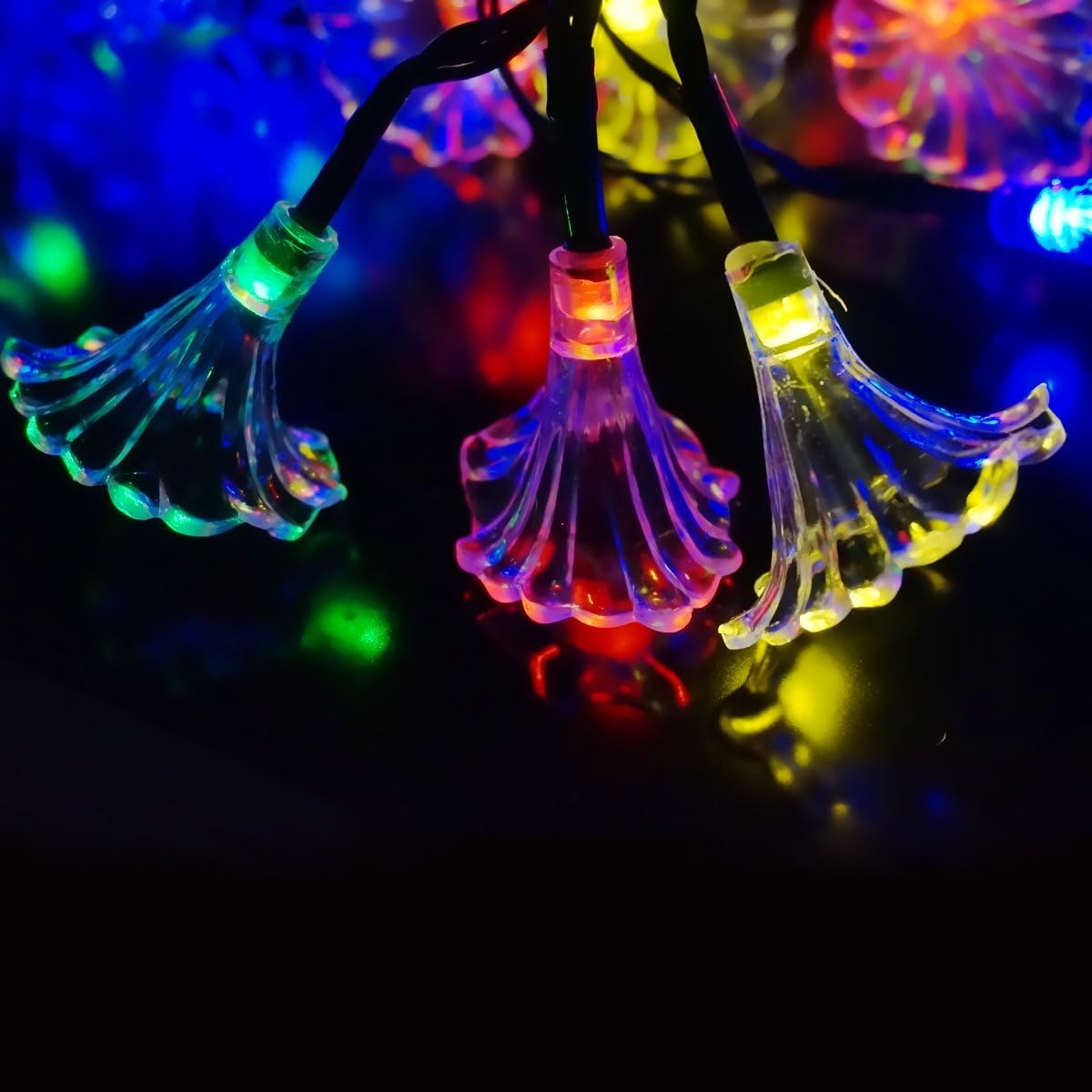 LED SopoTek Multi-colored 6meters 30 LED Morning Glory Solar Powered Outdoor String Lights ,Solar Fairy String Lights for Outside Garden,lawn,yard, Patio ,Party Christmas ,Fairy Solar Powered Lights String(30LED Multi-colored)