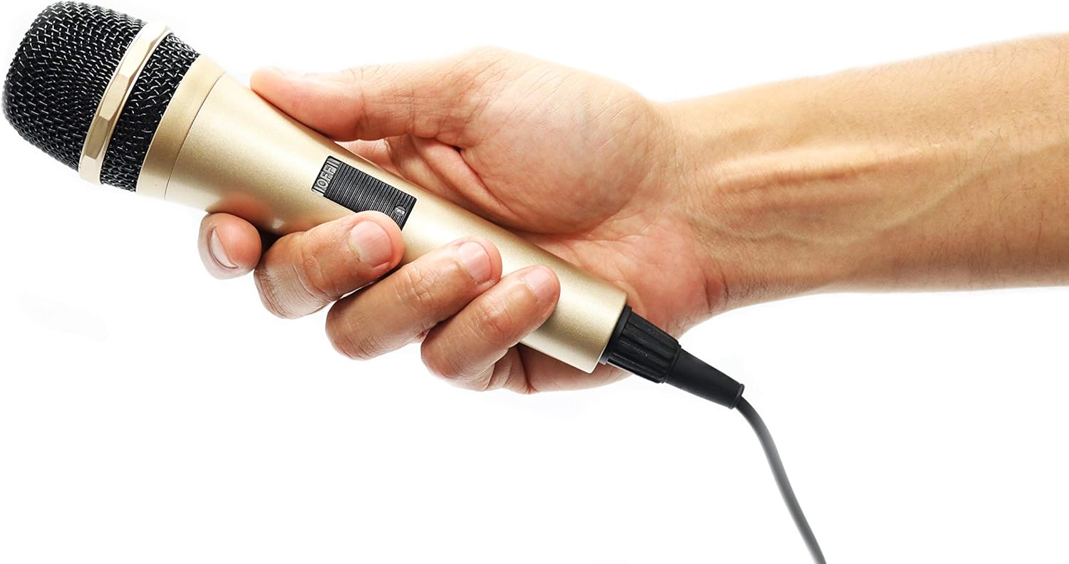 Singing Machine SMM-205 Unidirectional Dynamic Microphone with 10 Ft. Cord,Black: Musical Instruments