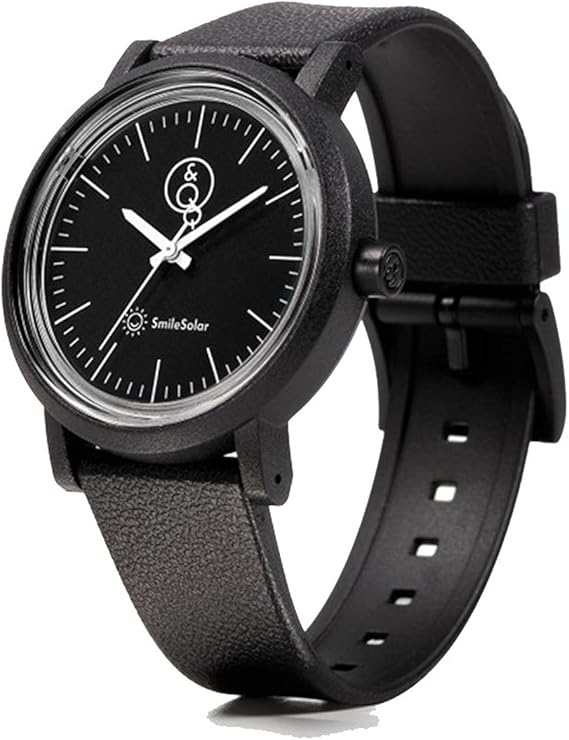 Q Q Smilesolar Series Black Dial And Strap Rp12j005y Powered By Solar Amazon Co Uk Watches