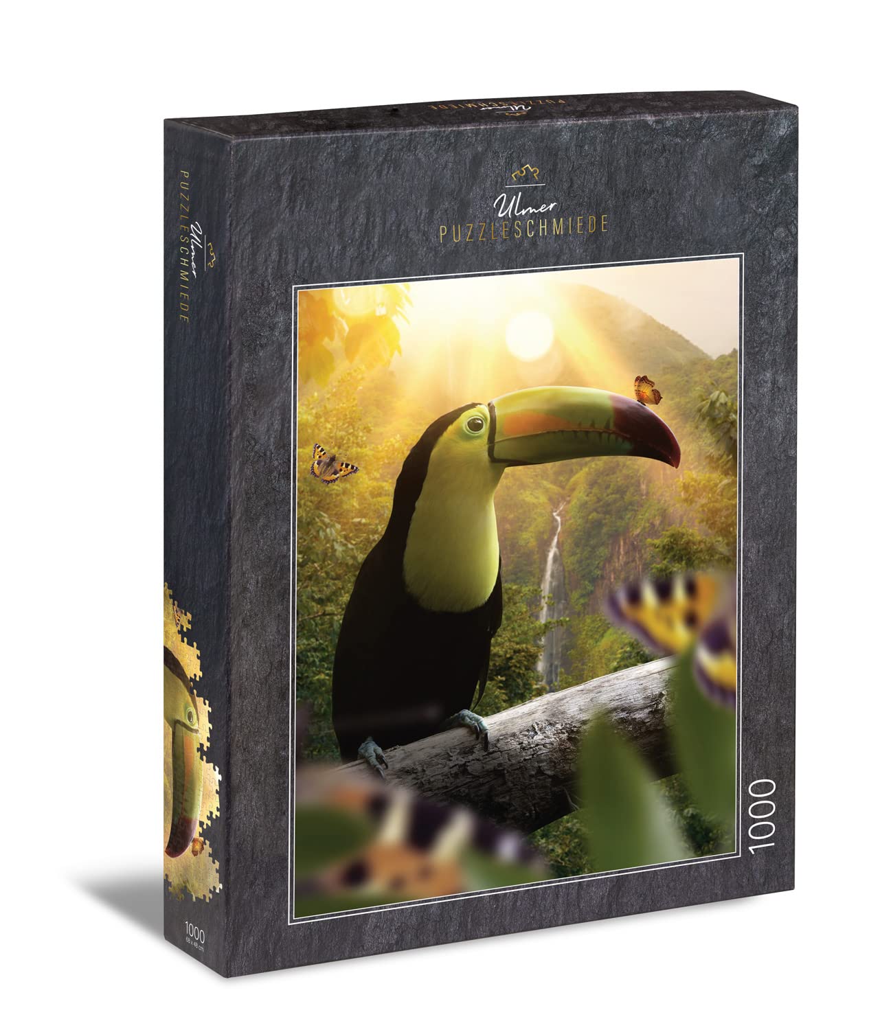 Ulmer Puzzleschmiede - Puzzle "Toucan and Peacock Eye" - Exotic 1000 piece puzzle - Animals and Nature inventively staged: butterflies welcome the colourful woodpecker bird in the Amazon rainforest