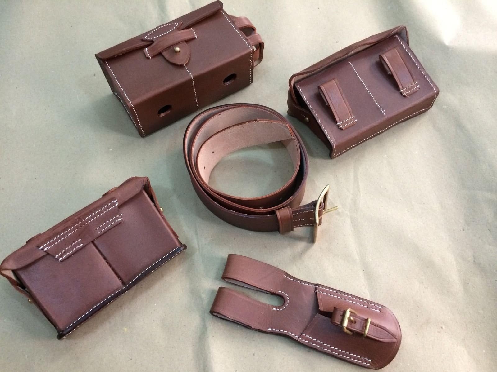 SUNSHINE EXPORTS WWII Japanese ARISAKA Ammunition Pouches Belt & Frog Set