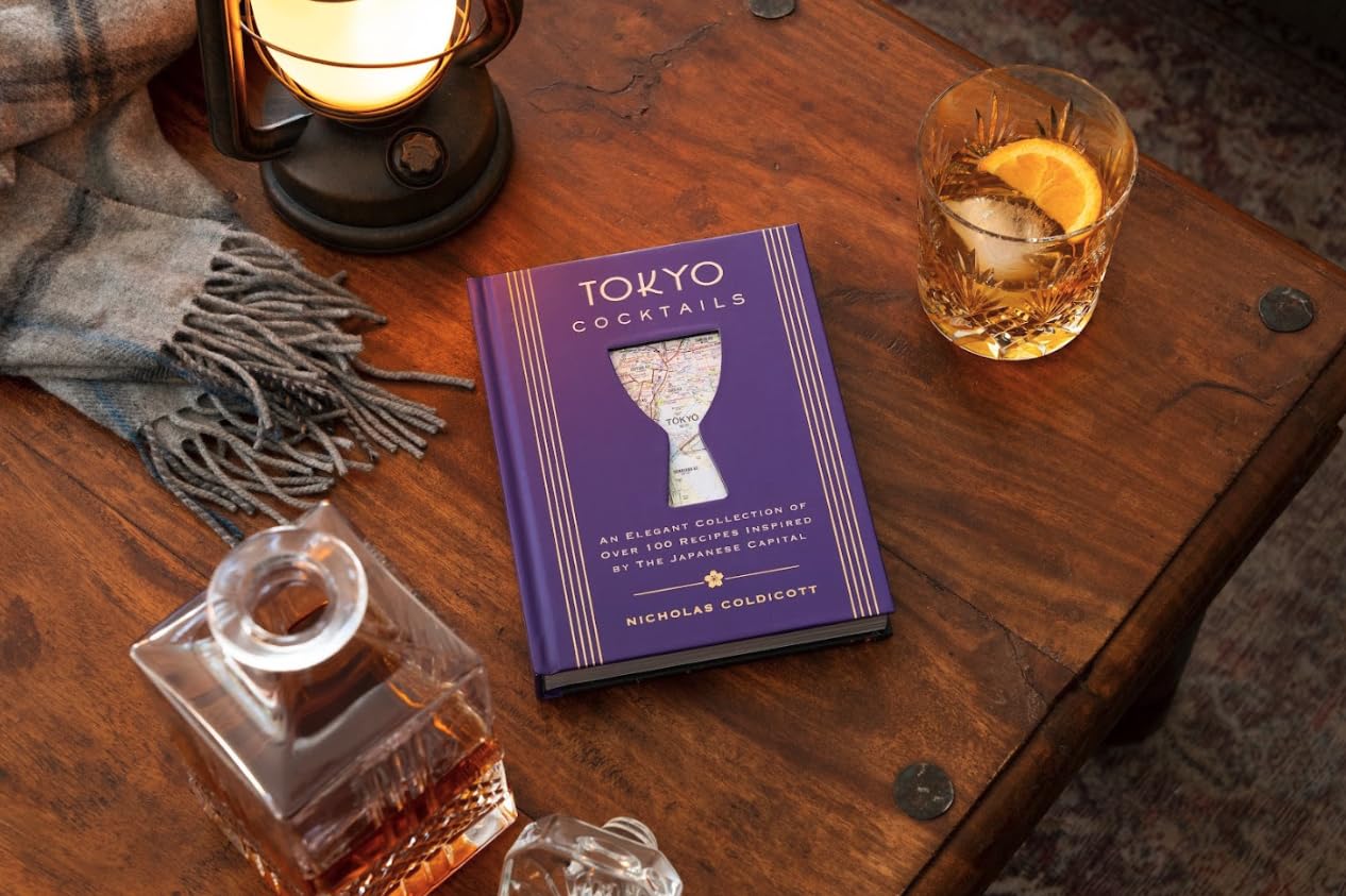 Tokyo Cocktails: An Elegant Collection of Over 100 Recipes Inspired by the Eastern Capital (City Cocktails)