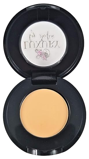 natural under eye concealer