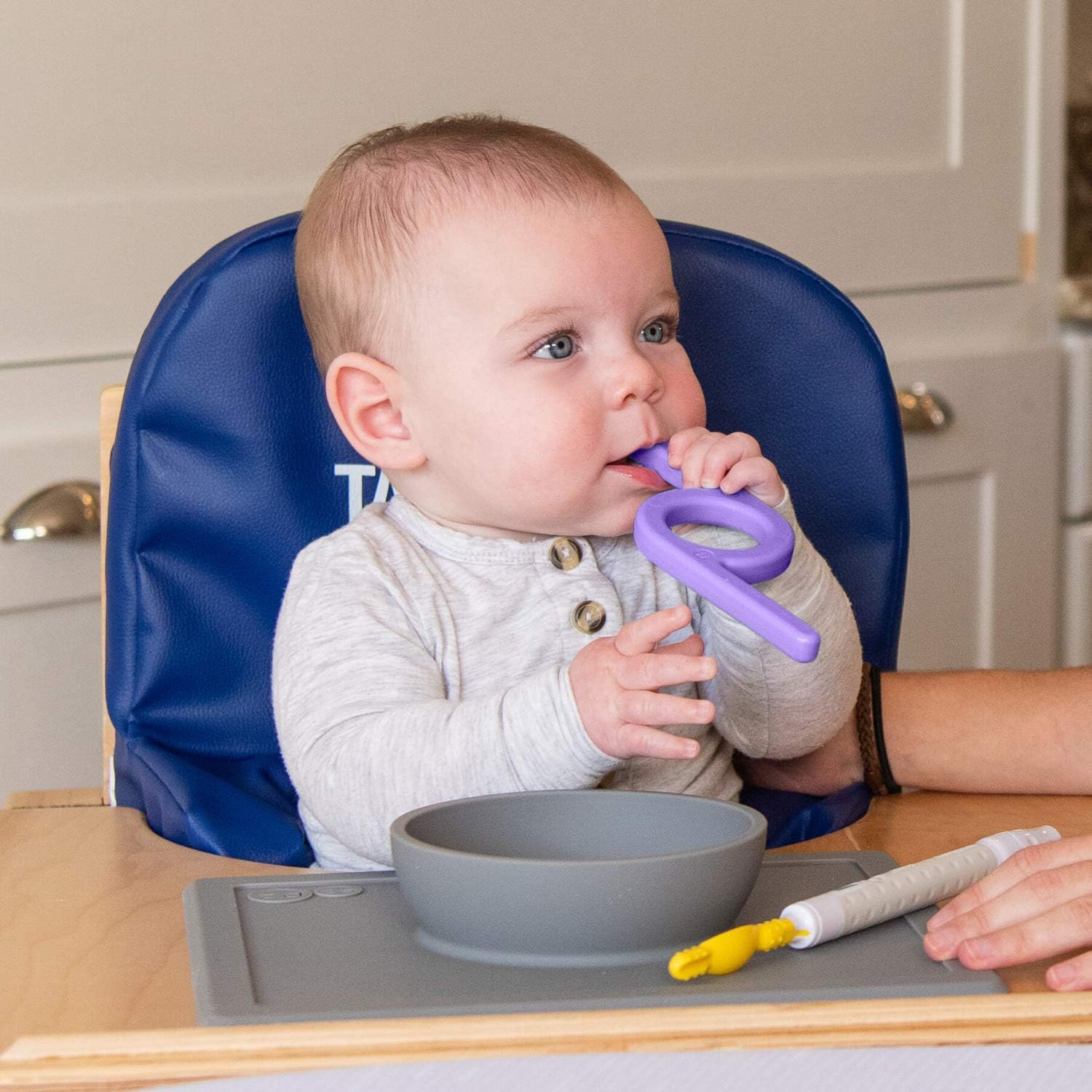 Talktools Green Chewy Outil Sensoriel Pour Enfants Et Tout Petits Outils De Therapie Pour Ameliorer La Mastication Et Les Morsures Amazon Fr Bebes Puericulture