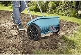 Gardena Spreader L Universal Spreader 45 cm for Fertiliser Seeds Salt 400 m² view 9