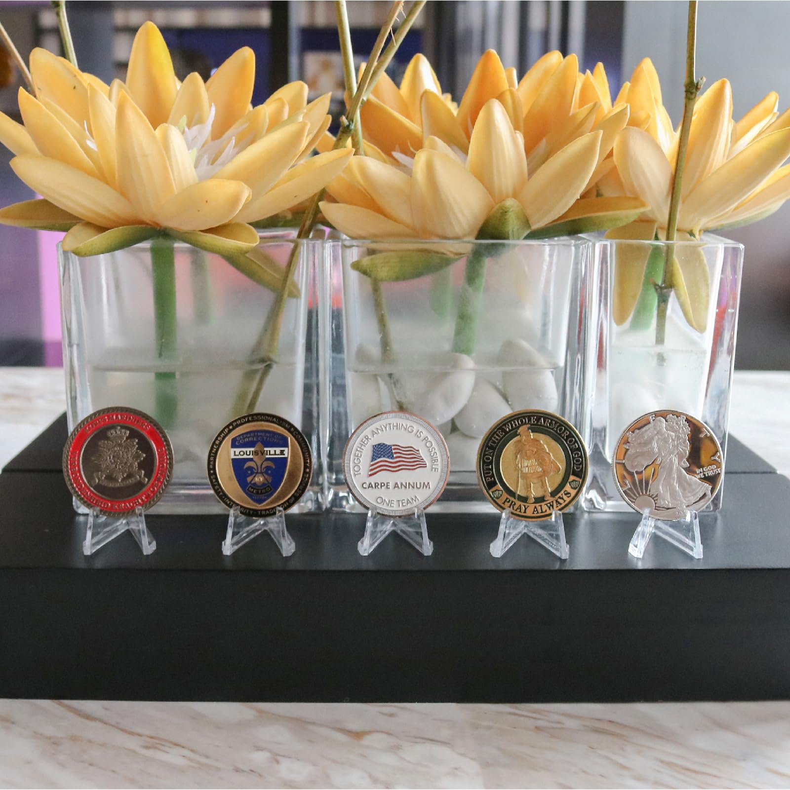 10 Pack 1.4 Inch Mini Acrylic Easel Stand, Tabletop Small Holder, Clear Display Stand for Challenge Coins, Medals, Business Cards, Photos, Badges, Signs