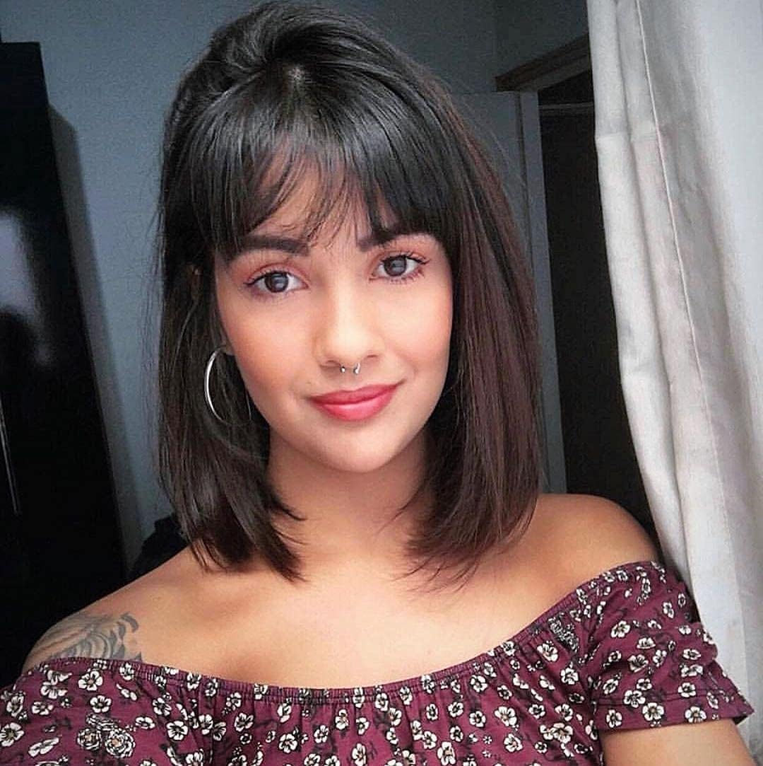 Human Hair Wigs 10 inch Straight Bob Wig with Bangs None Lace Front Wigs Glueless Bob Wig with fringe 150% Density Natural Black Color