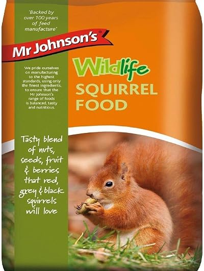 Mr Johnson's Wildlife Squirrel Food 6 x 900g Premium Mix