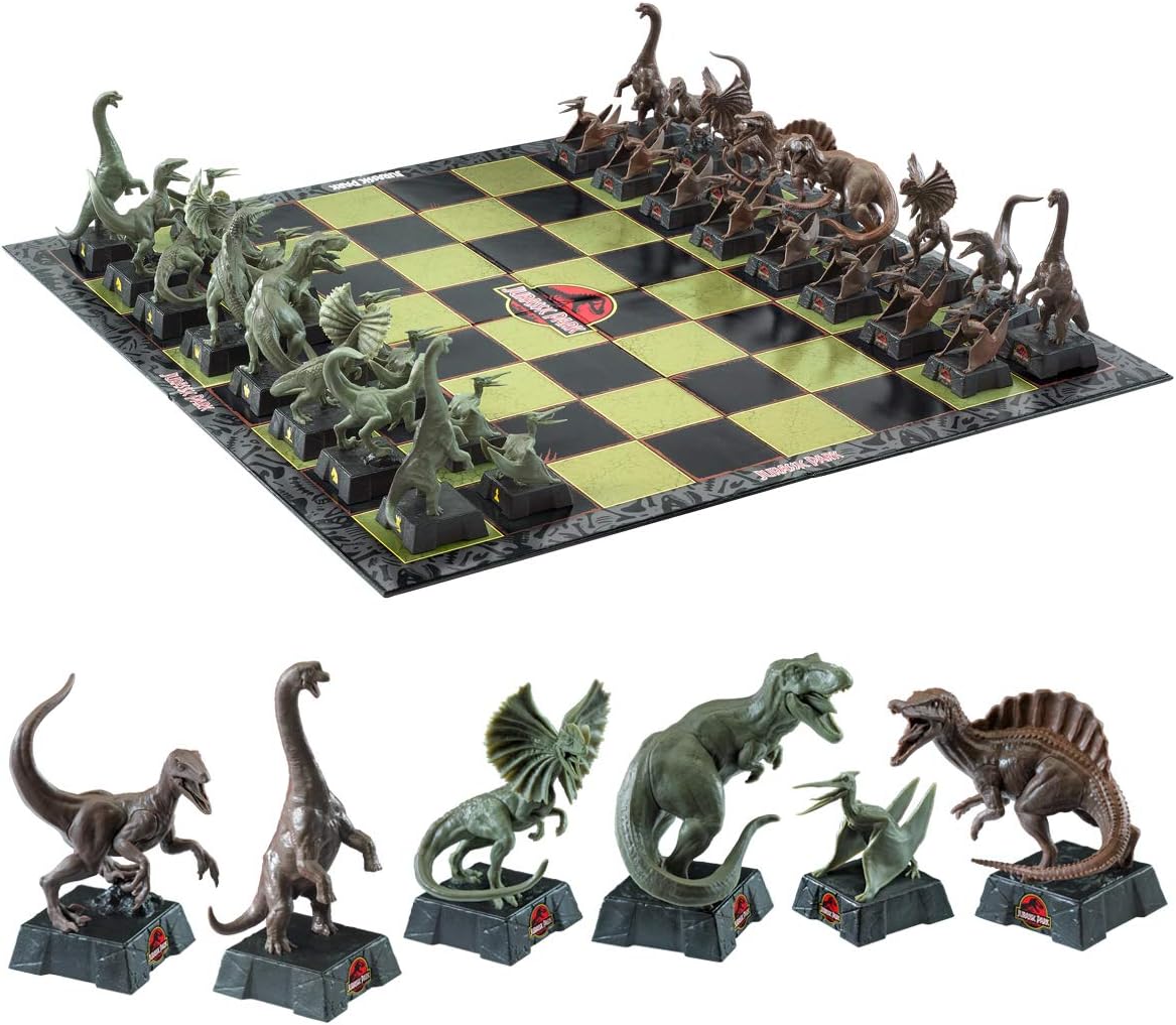Amazon.com: Jurassic Park Chess Set 