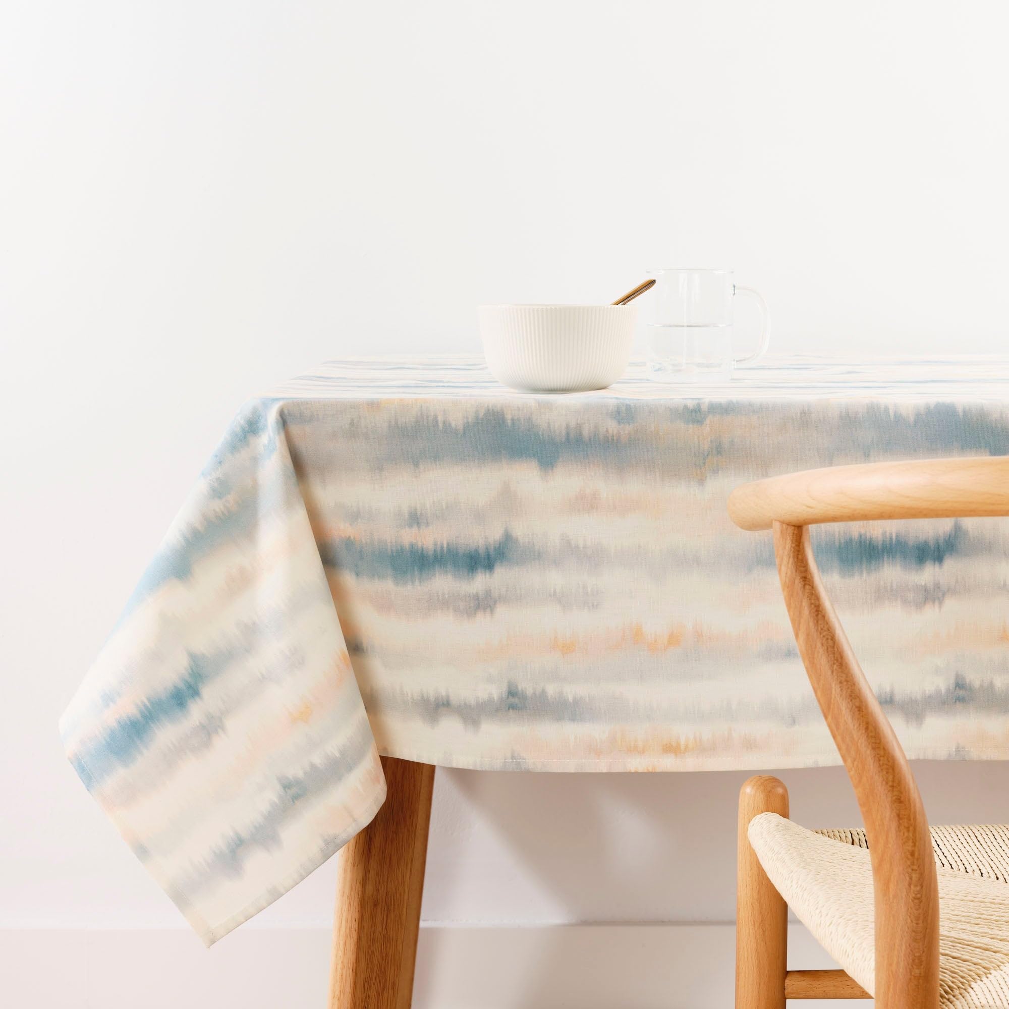 BELUM | Stain Resistant Tablecloth Size 300 x 155 cm - Extra Soft Touch Tablecloth Colour Multicolor - Tablecloth 100% Made in Spain Fabric 100% Organic Cotton - Tablecloth Model 0120-334