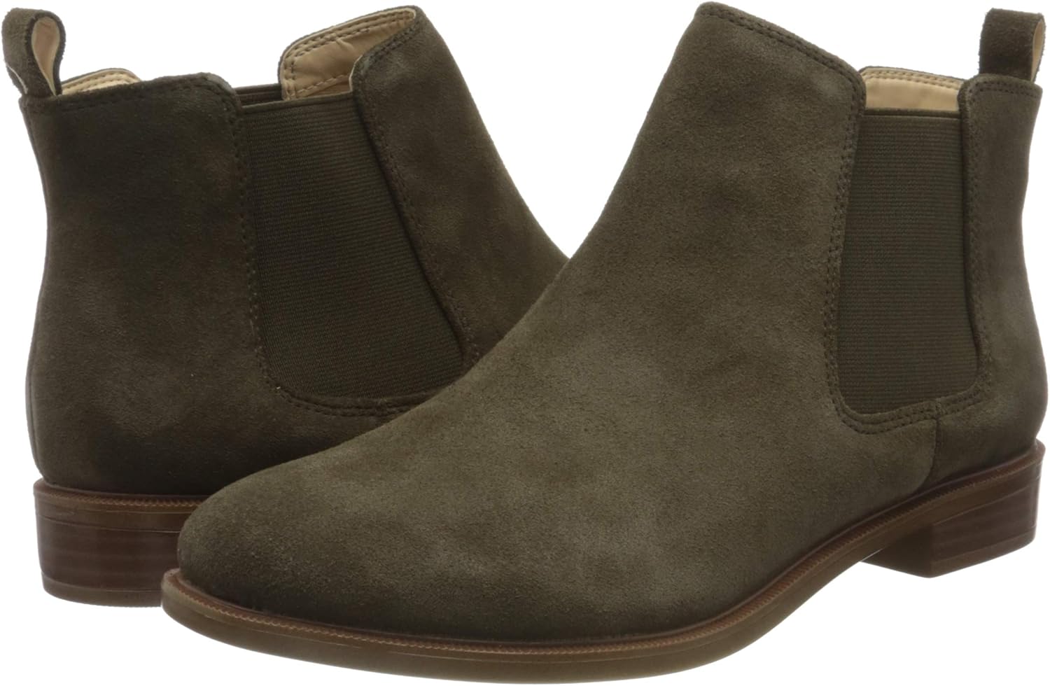 clarks women's taylor shine chelsea boot