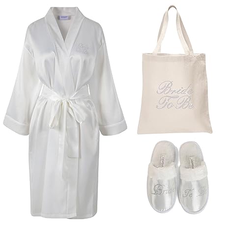 varsany „Bride to Be“ Satin-Bademantel + -Spa-Schlupfschuhe + Tasche Geschenk-Set (3-teilig) elfenbeinfarben
