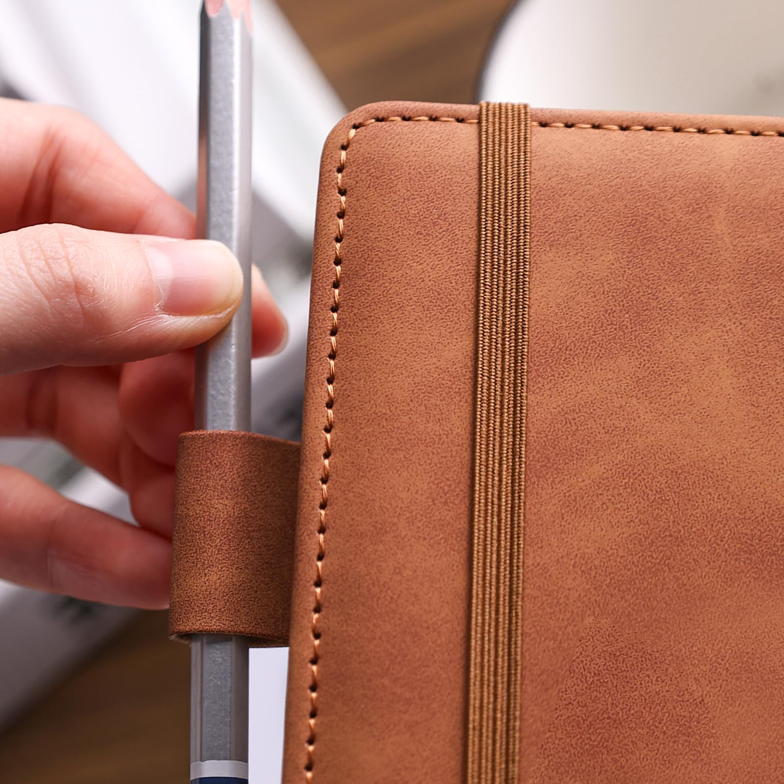 SALLYFASHION Notizbuch A5 Liniert, 200 Seiten Hardcover Tagebuch Notizblock Premium 80g/m² Papier Quadratisch mit Gummibandm für Notizen Planung Studium Reisen Skizzen Projekte (Braun)