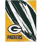 Pegasus Home Fashions Green Bay Packers 60'' x 80'' Retro Jazz Coral Fleece Blanket