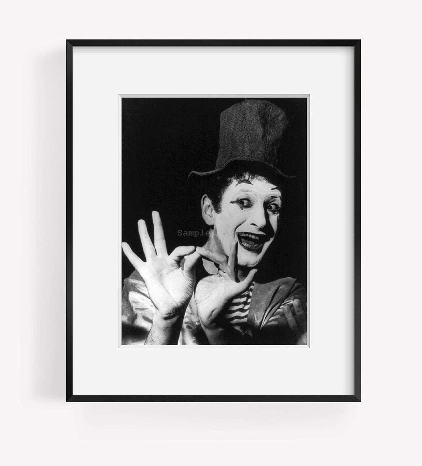 Photographs - INFINITE PHOTOGRAPHS Photo: Marcel Marceau,1923-2007,French actor,mime,Bip the Clown,Art of Silence 1