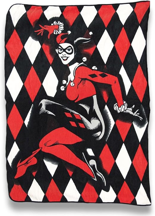 Amazon Com Dc Comics Harley Quinn Fleece Throw Blanket 45 X 60 In