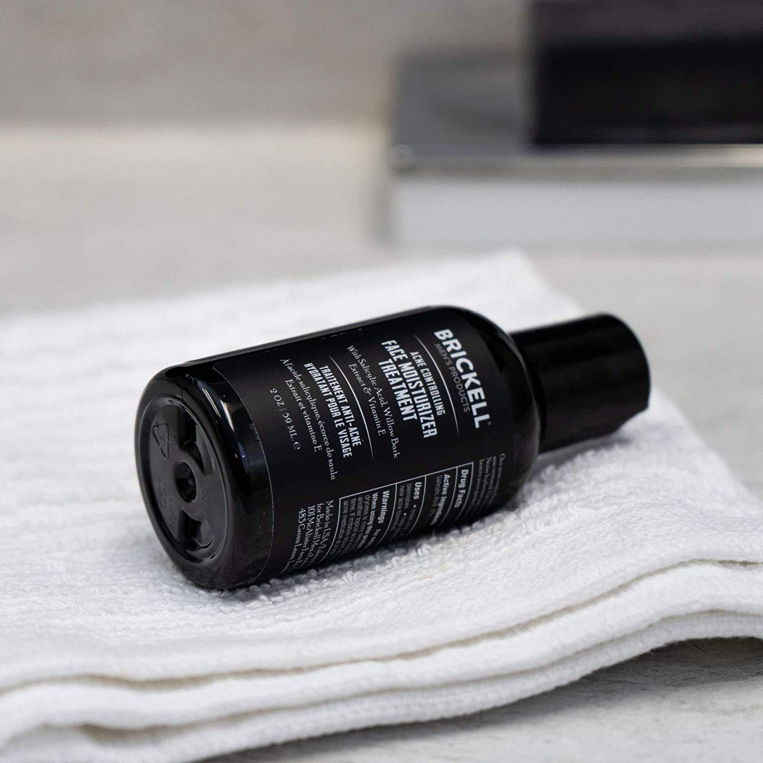 brickell acne controlling face wash